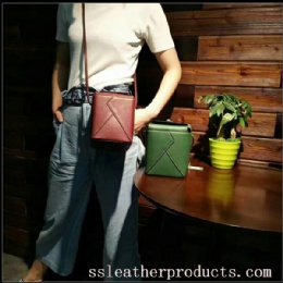 special designed lady high quality first layer leather shoulder bag