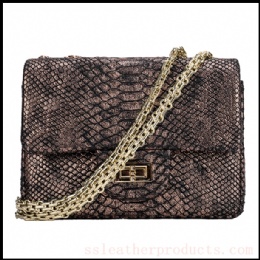 hot sale 2017 trendy designed snake pattern PU lady shoulder bag